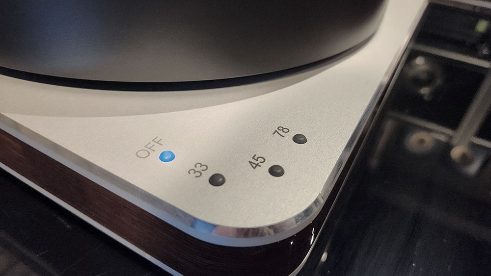 Clearaudio Ovation w/ 9" Premium Universal Tonearm and ... 6