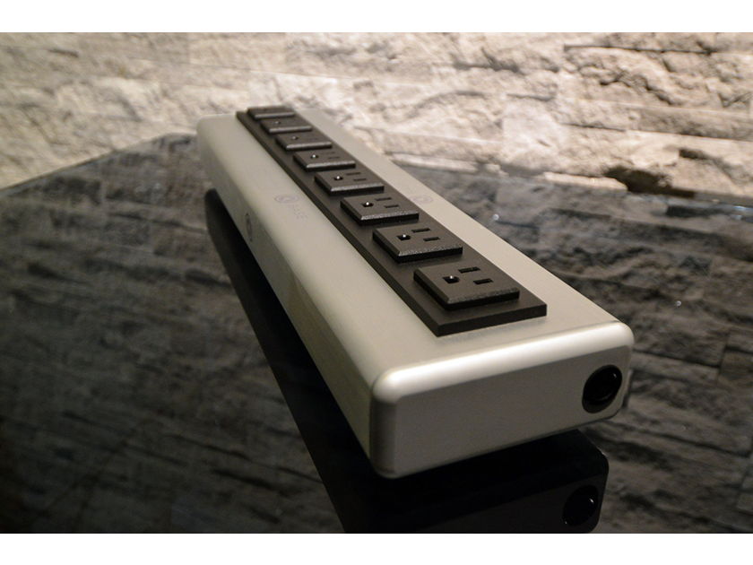 Nordost QRT QBASE QB8-MKII - Power Referen... For Sale | Audiogon