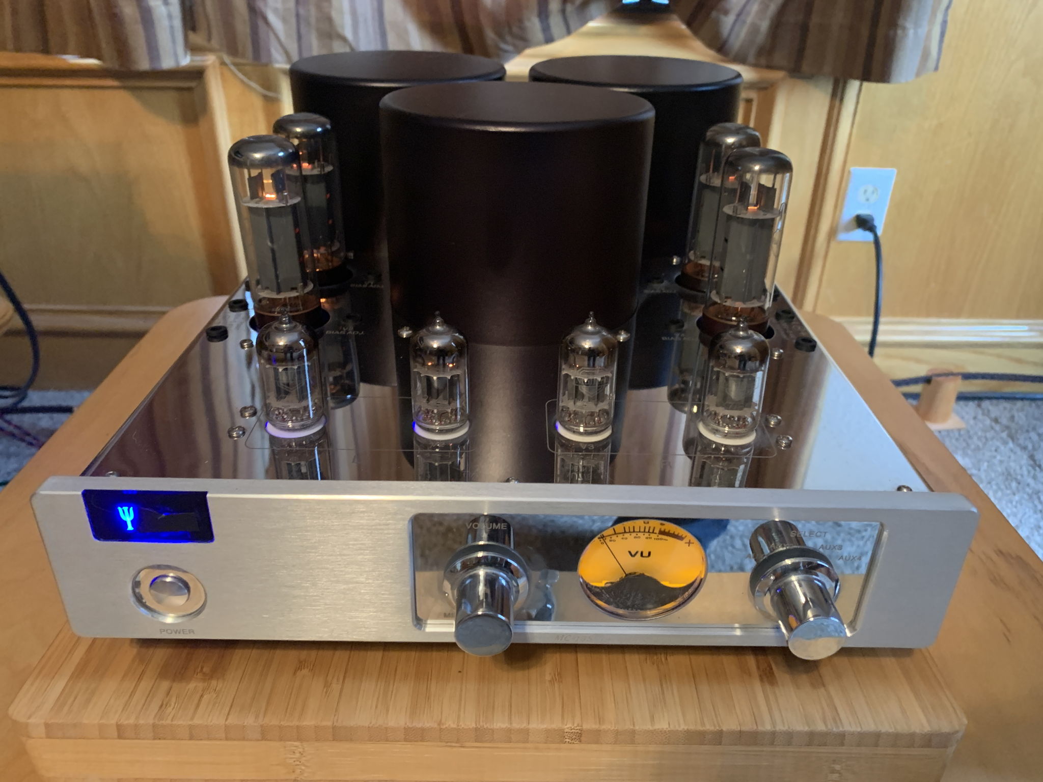 Yaqin Integrated Tube Amp