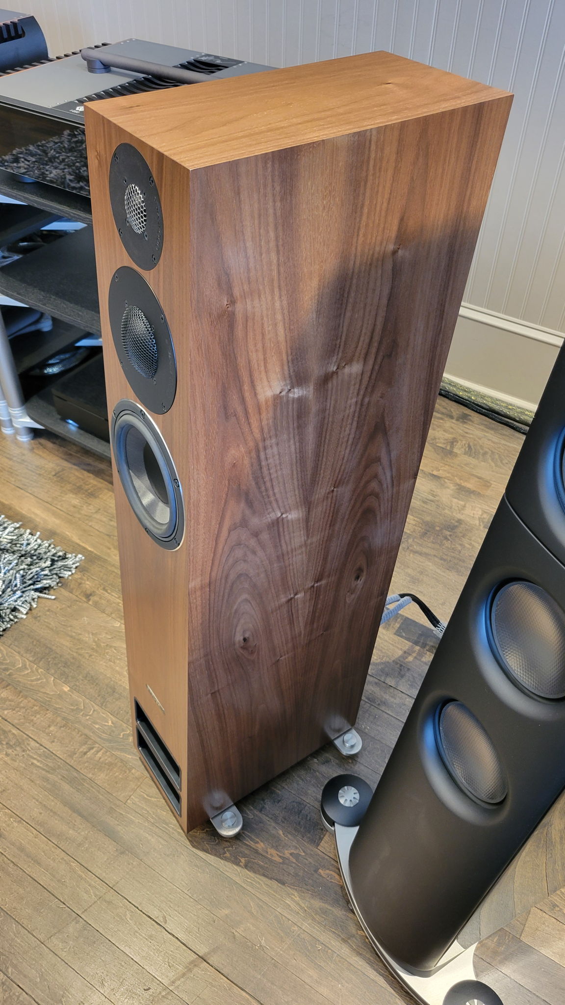 PMC Twenty5.26 - Loudspeakers - Stunning Walnut Finish ... 6