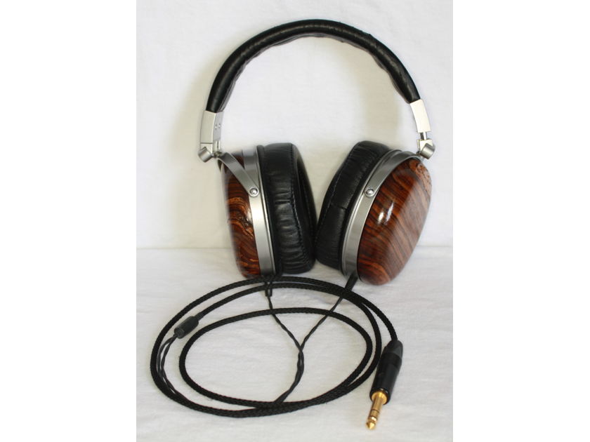 Denon D2000 Headphones with Wood Cups, Lambskin Pads and Silver Cable