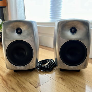 Genelec G Four Pair of Monitors Natural Finish Exc Cond...