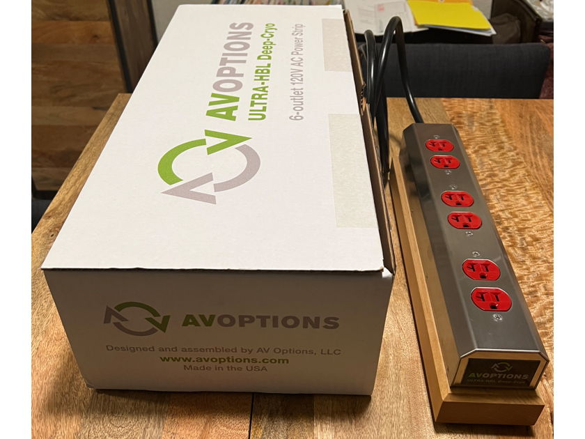 AVOptions Ultra-Hubble Power Strip. Made for Naim but great overall.