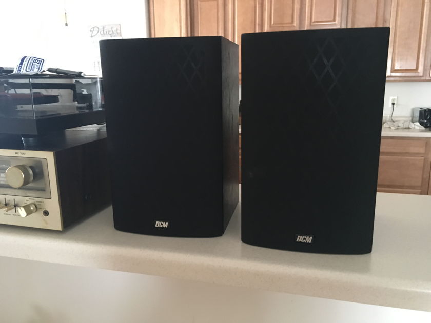 DCM-16s Black Shelf Speakers