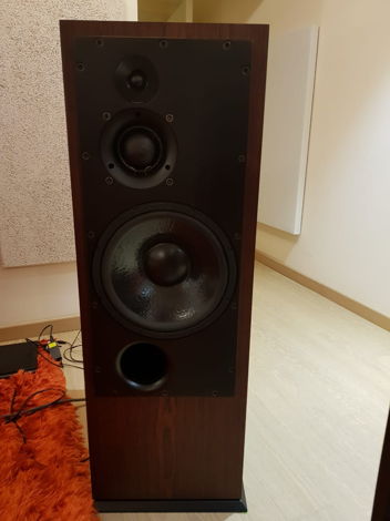 ATC SCM-100aslt Premium Rosewood finish (Active speakers)