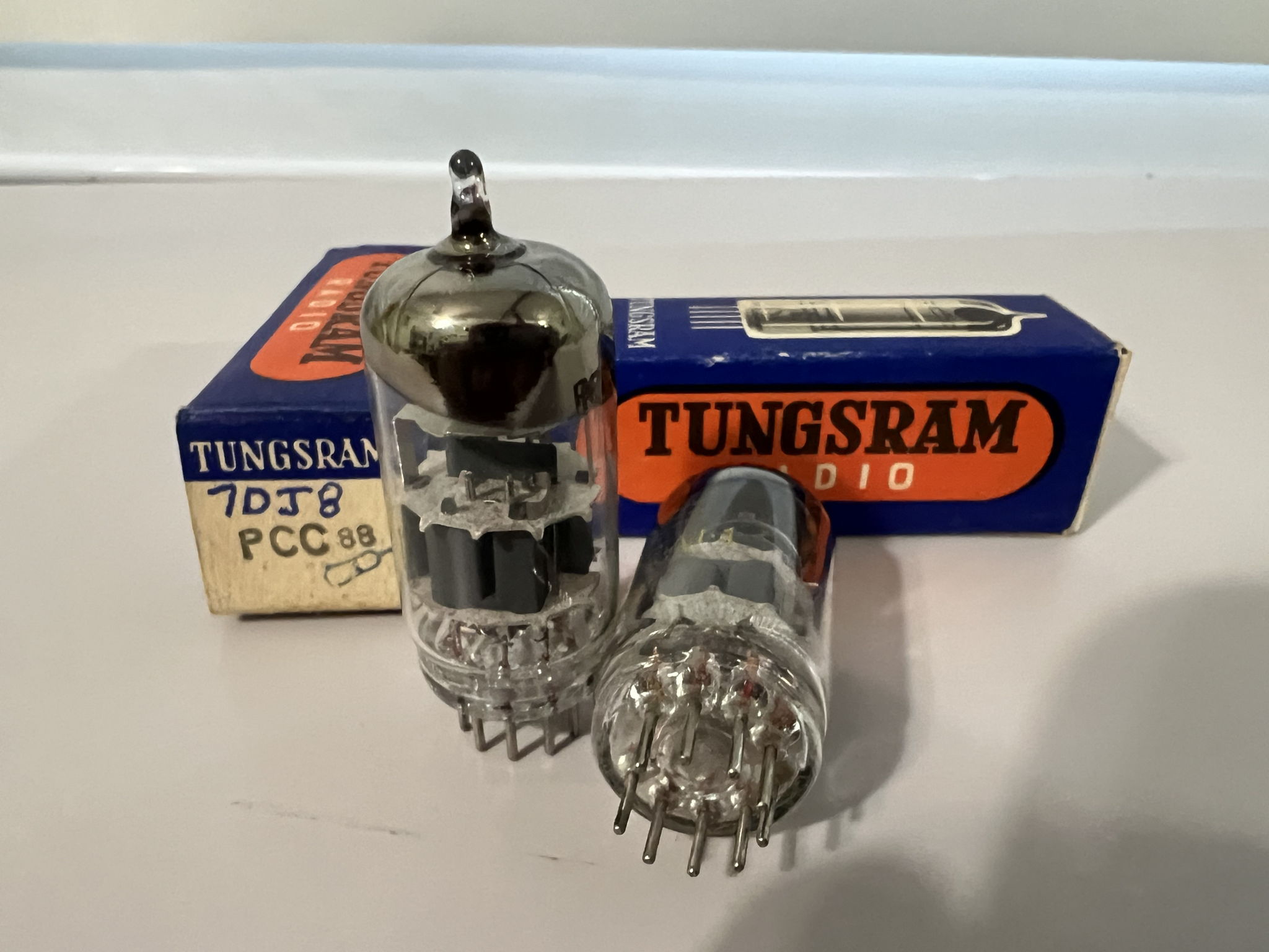Tungsram PCC88 3
