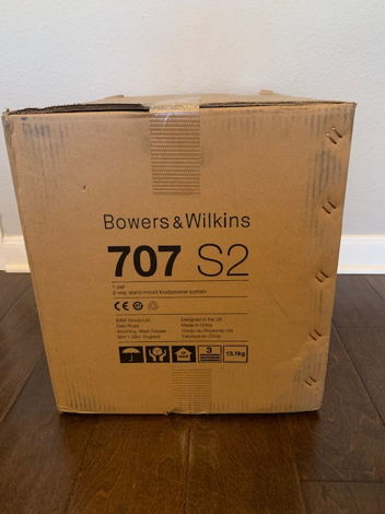 B&W (Bowers & Wilkins) 707 S2