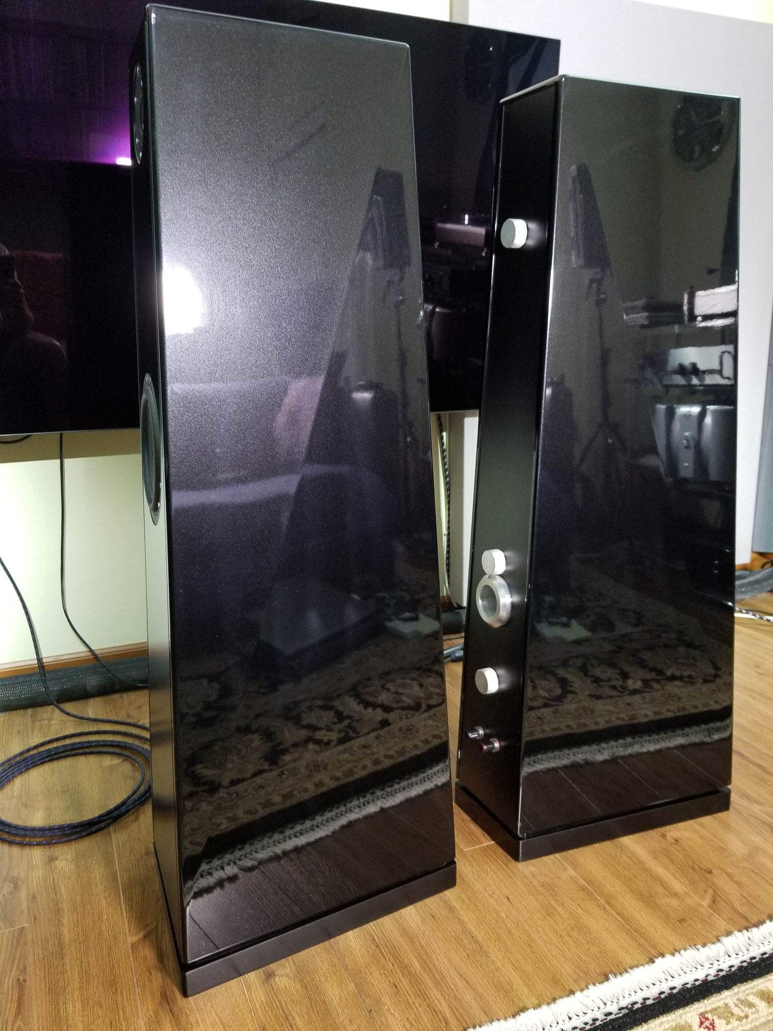 Voce Audio -- Duos Floorstanding Speakers -- The Ultima... 9