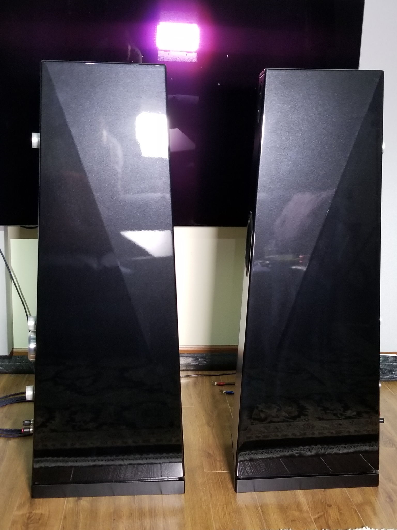 Voce Audio -- Duos Floorstanding Speakers -- The Ultima... 2