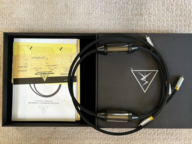 Shunyata Research Alpha v2 1 meter RCA Interconnect