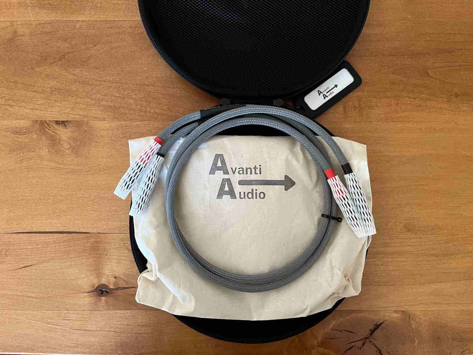 Avanti Audio Demonstration Audio Cable SALE ! 2