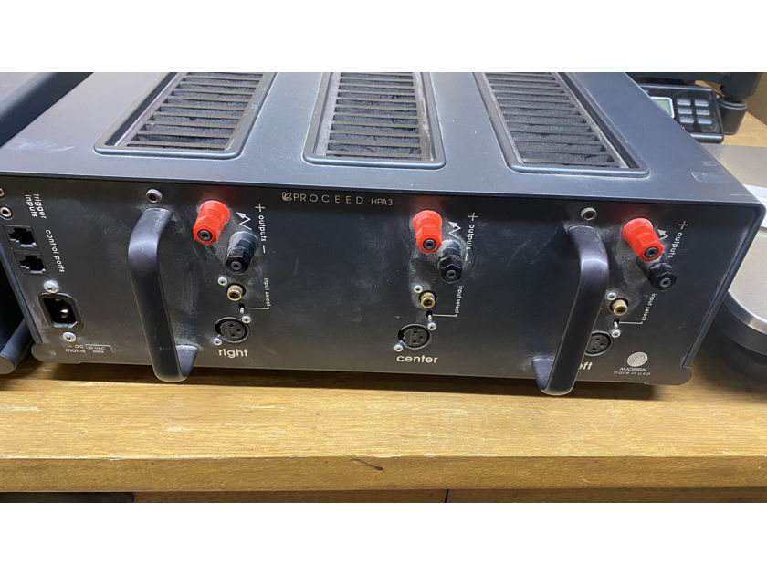 Proceed Levinson HPA3 (3-Channels) Power Amplifiers