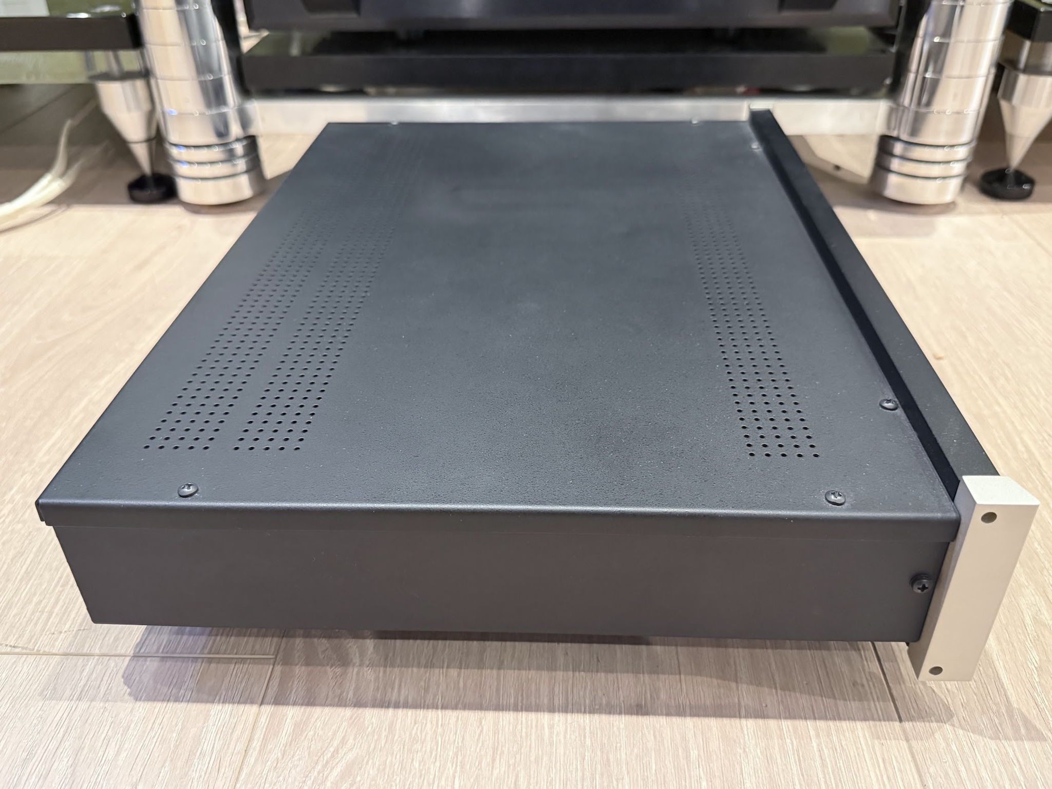 McIntosh D150 Digital Preamplifier w Box & Remote EXCEL... 6