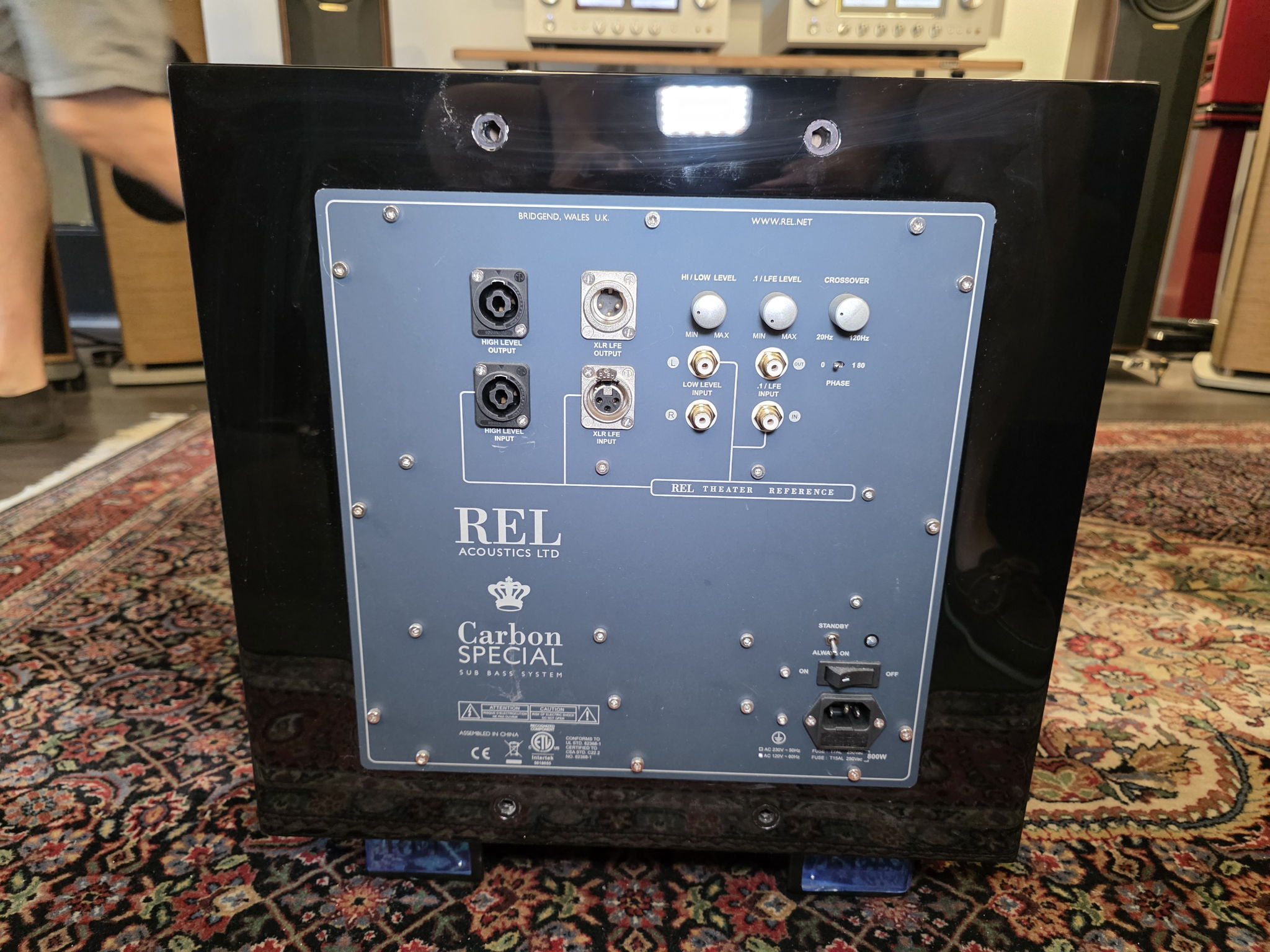 REL Acoustics Carbon Special Subwoofers (Pair) 3