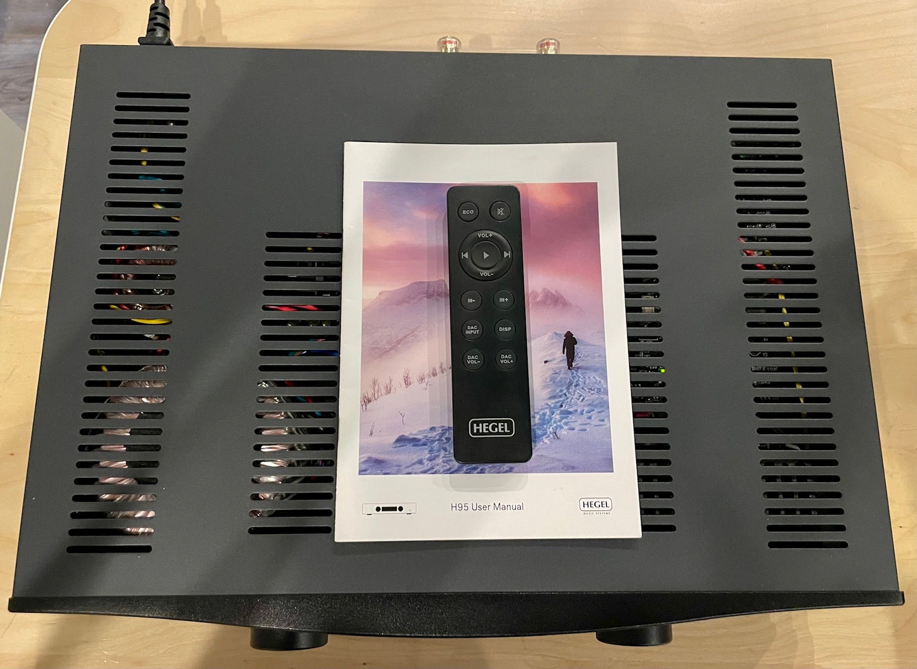 *USED* Hegel H95 Integrated Amplifier - Black 6