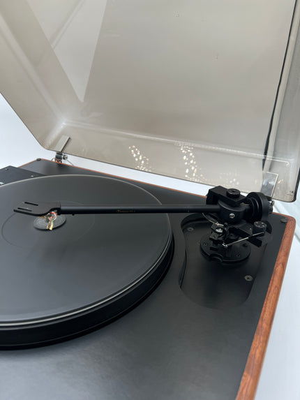 SOTA Sapphire Turntable w/Sumiko Premier ft-3 tonearm (... 5