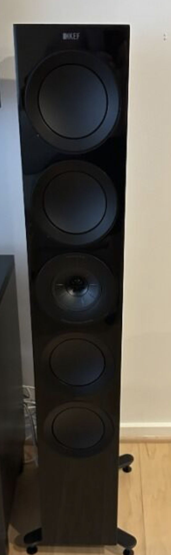 KEF R11 Meta 3