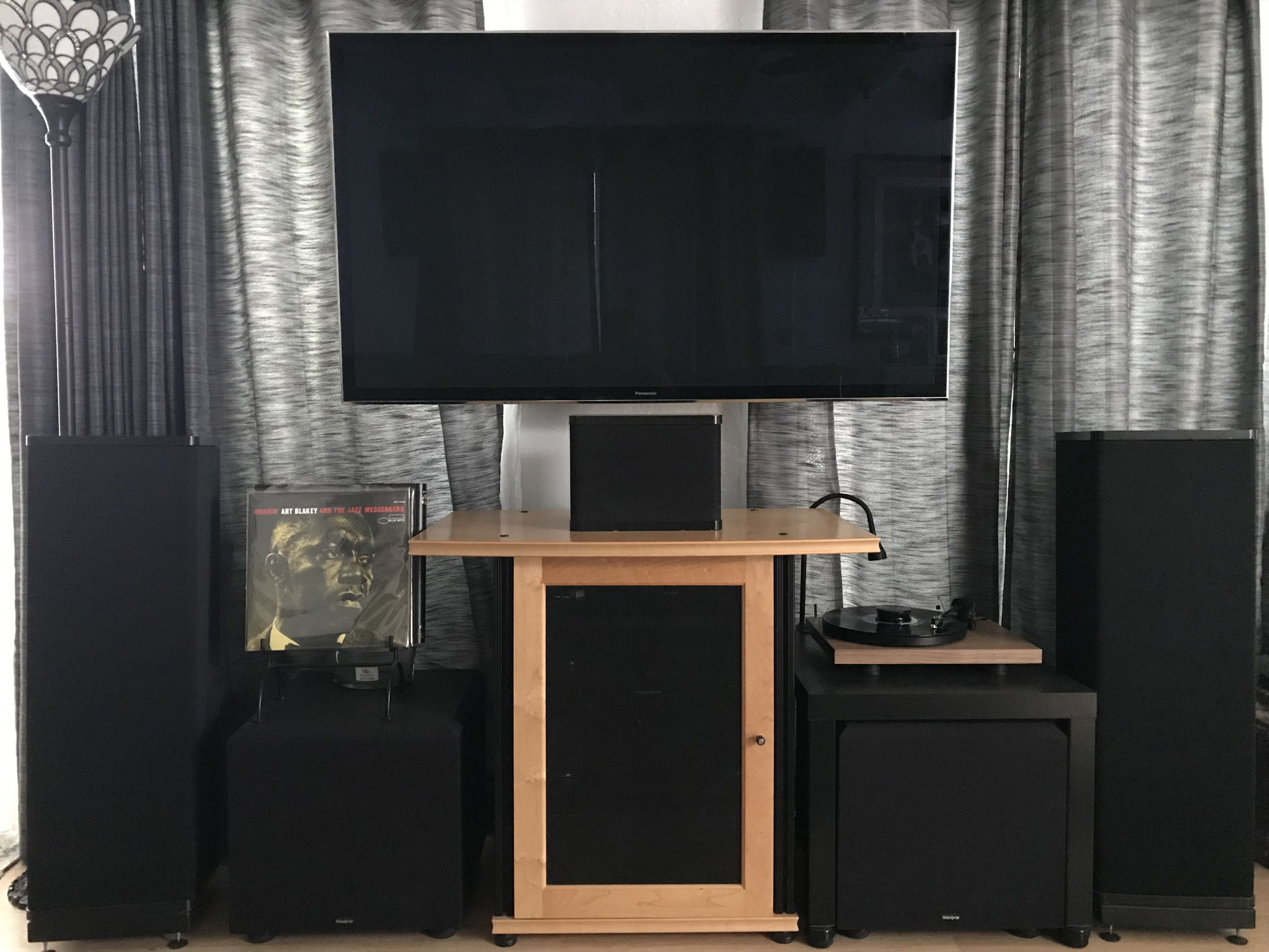 Vintage Vandersteen & Velodyne Home Theater