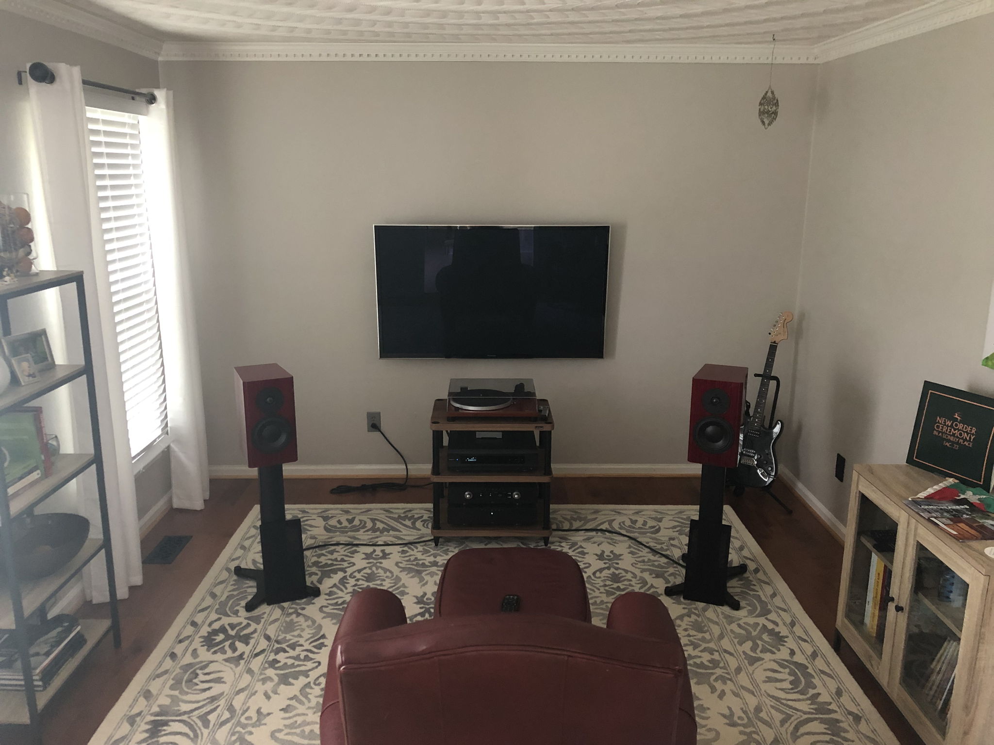 Listening room