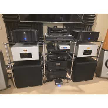 Goldmund Telos 600 Mono amplifiers SALE PE For Sale | Audiogon