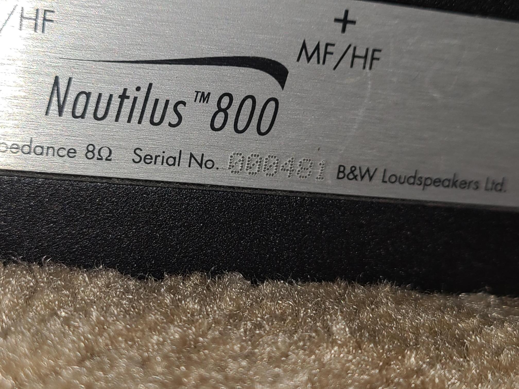 B&W (Bowers & Wilkins) Nautilus 800 10