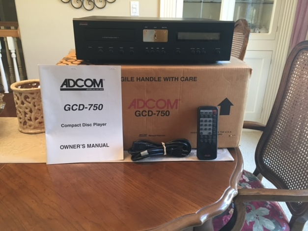 Adcom GCD-750