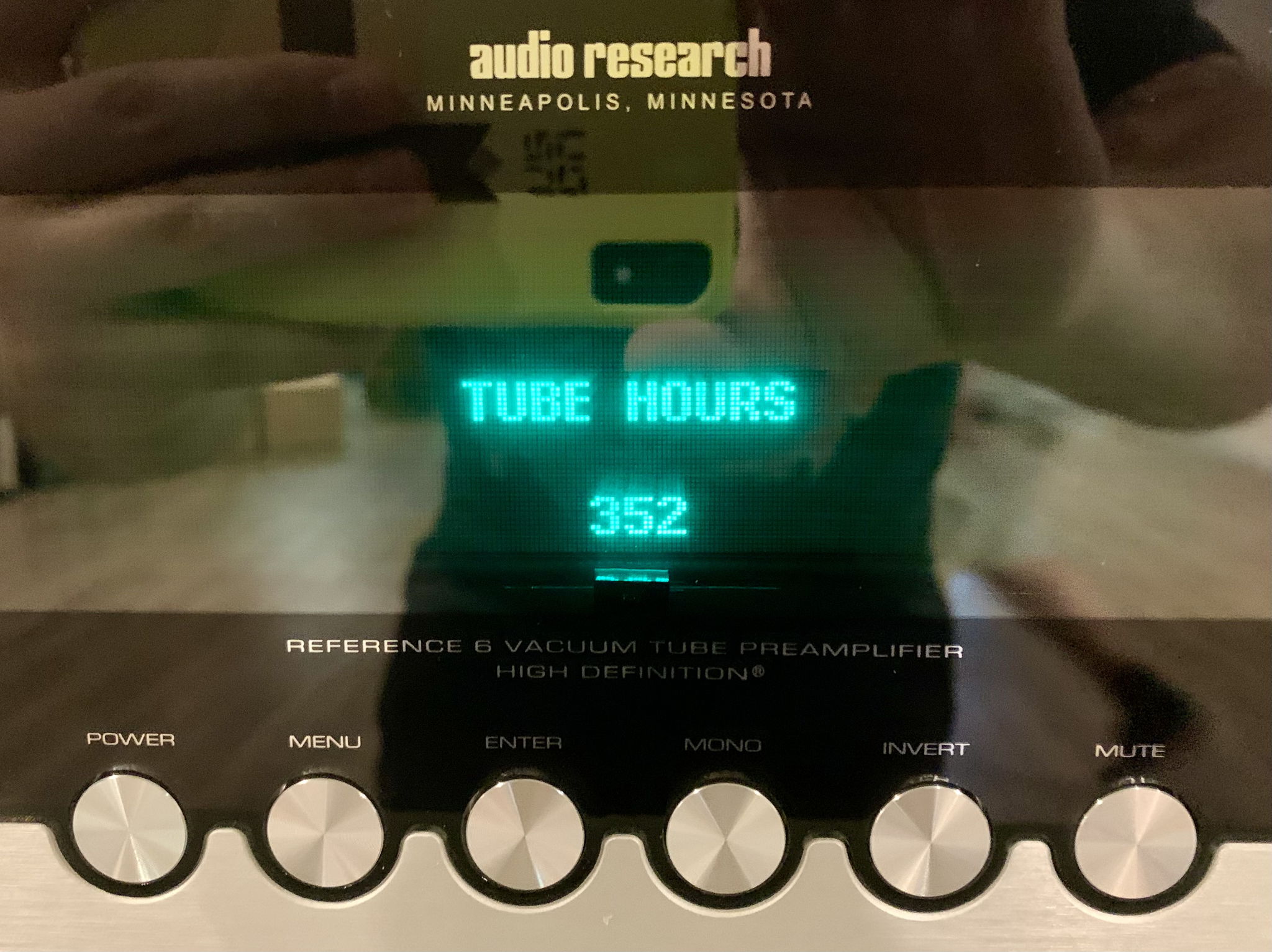 Audio Research Reference 6SE Stereo Preamplifier | Natural 7