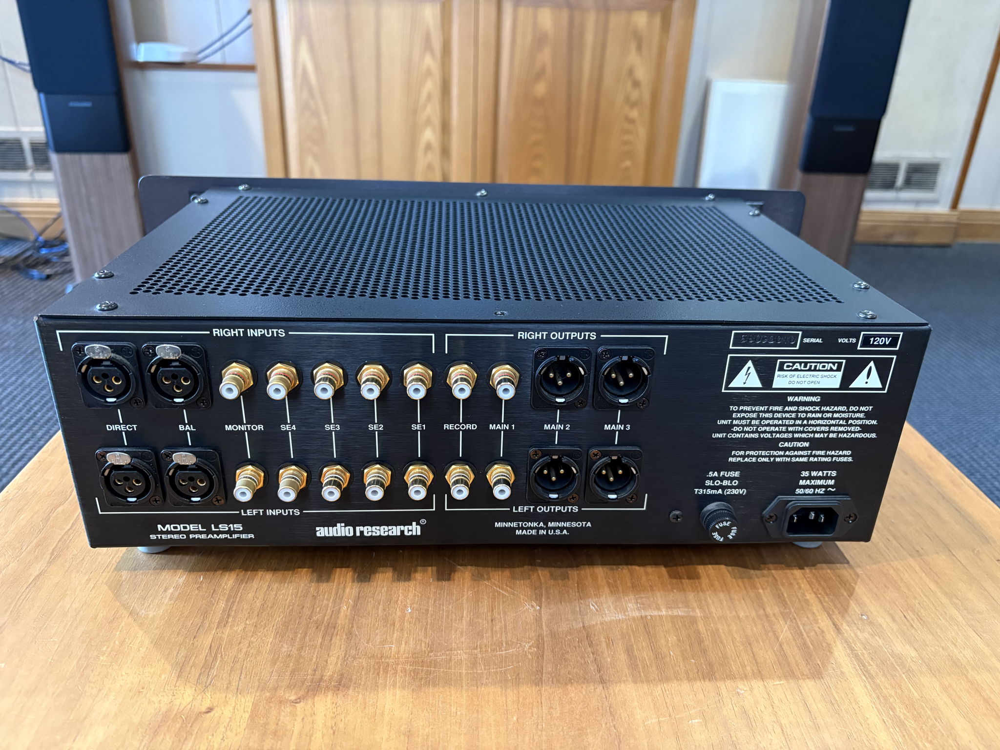 Audio Research LS15 Tube Preamplifier in Black 2