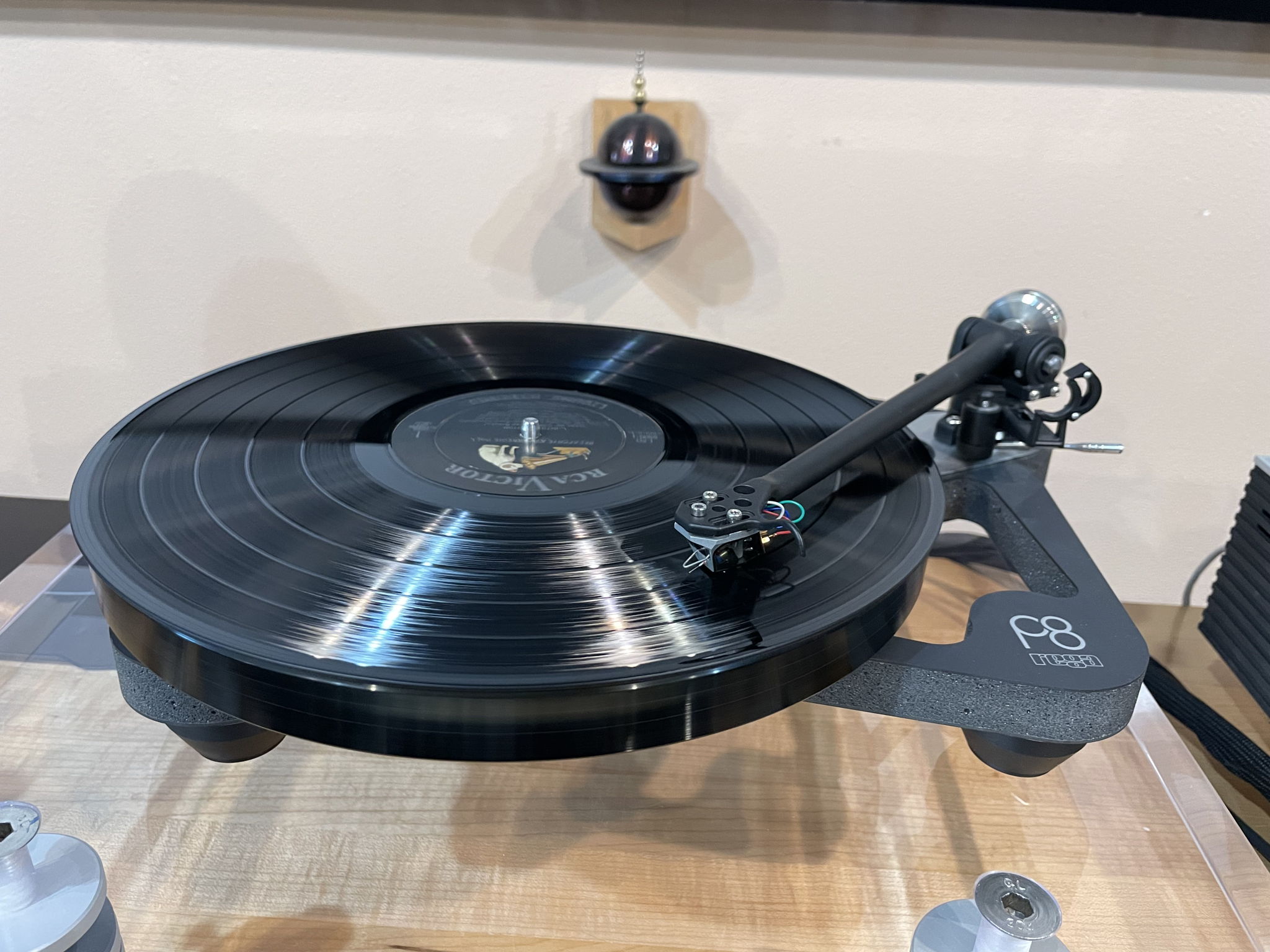 Rega Planar 8 ( P8 ) with Apheta 3 Cart & NEO Power Sup...