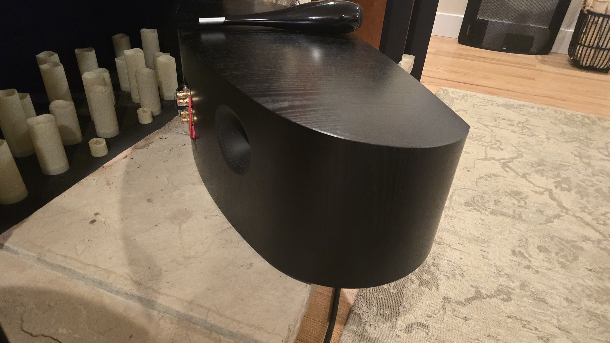 B&W (Bowers & Wilkins) HTM-2D 5