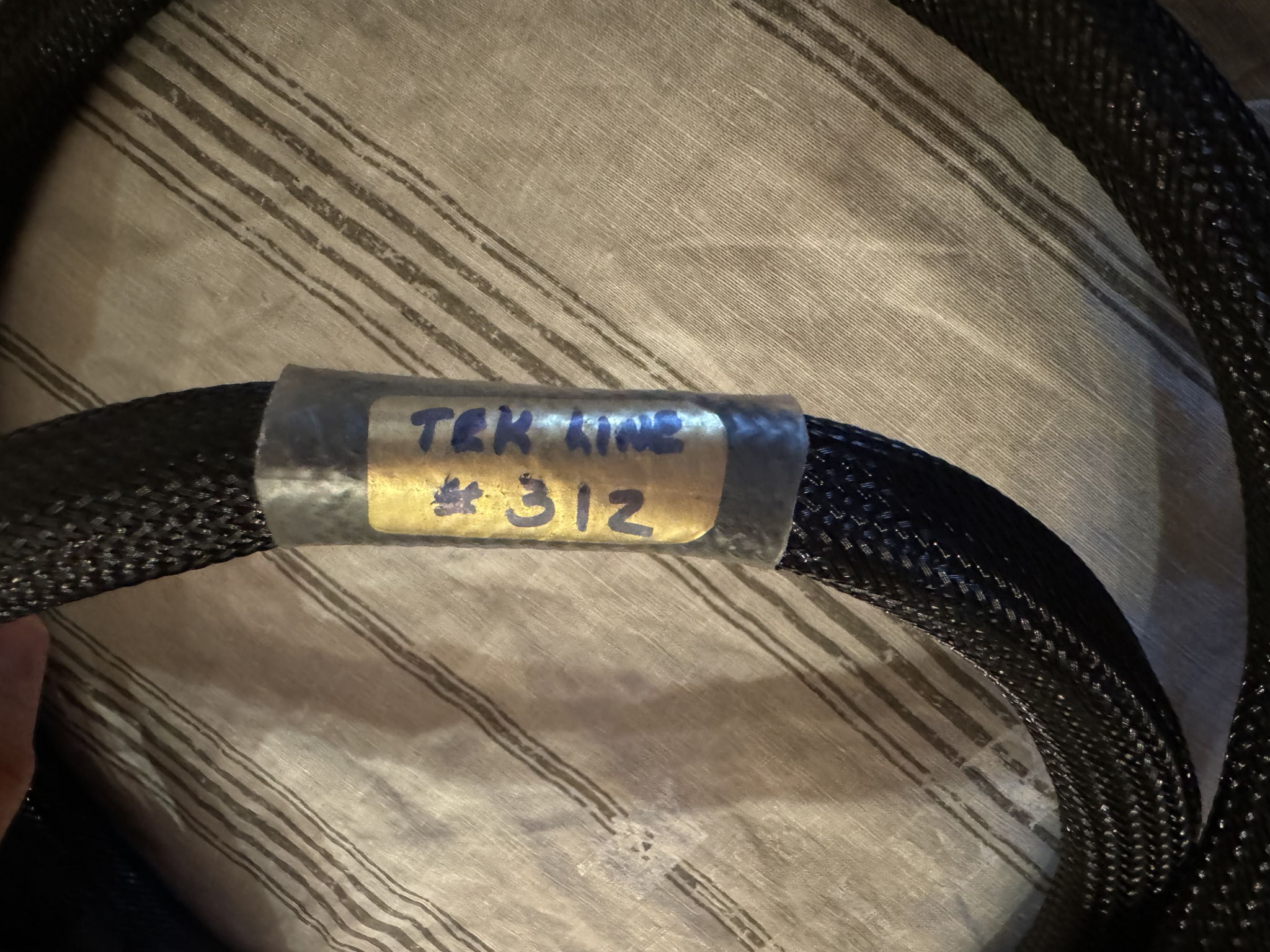 Shunyata Denali Hydra D2000/T - includes 20 amp power cord 7