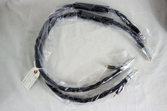 Synergistic Research Galileo UEF RCA interconnect cables