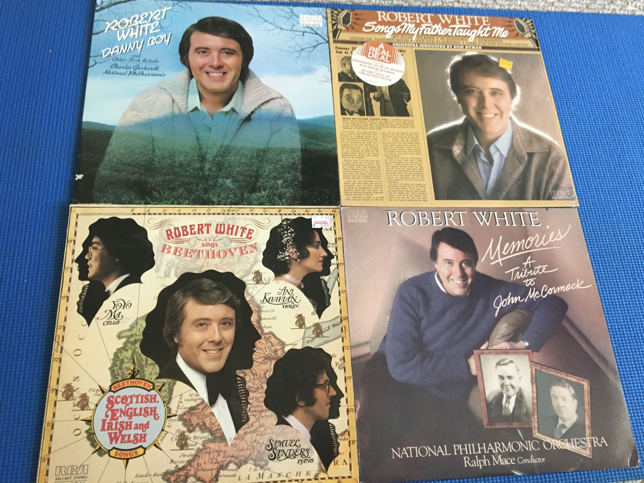 Robert White  Lot of 4 Lp records