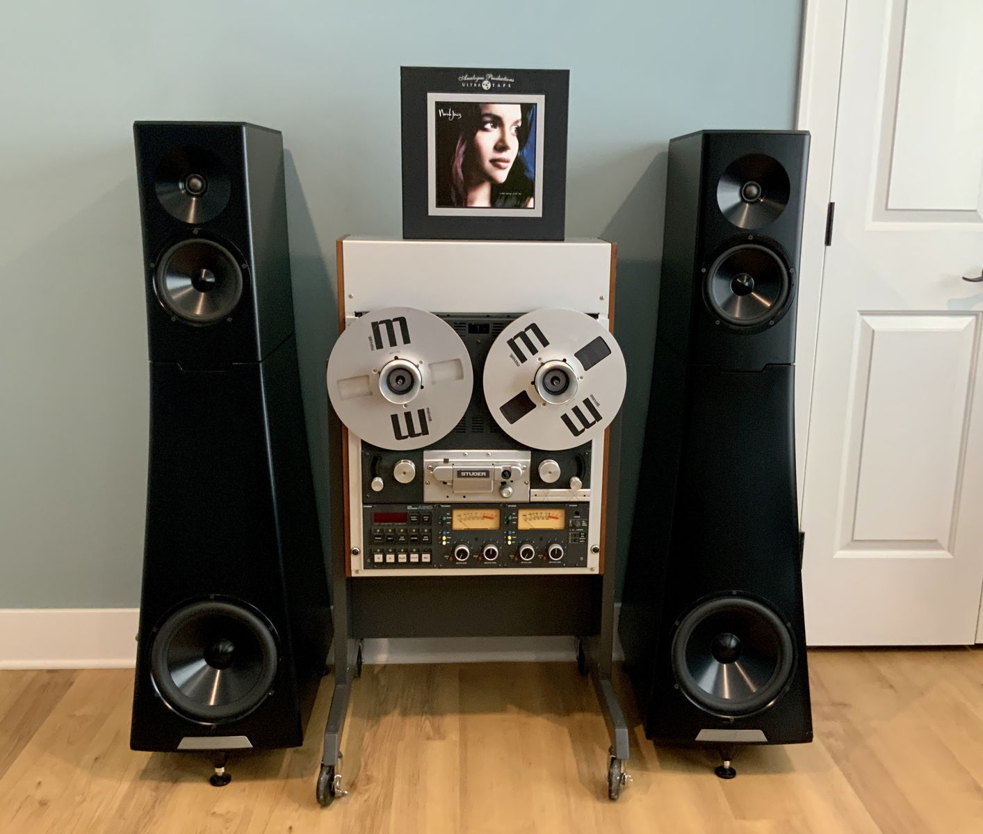 BEST OFFER - DEMO YG Acoustics Hailey 2.2