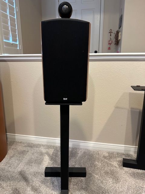 B&W (Bowers & Wilkins) 805 D3