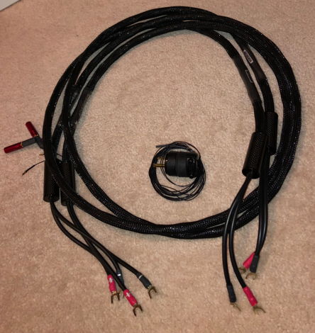 Synergistic Research Atmosphere Level 3 Speaker Cable (8')