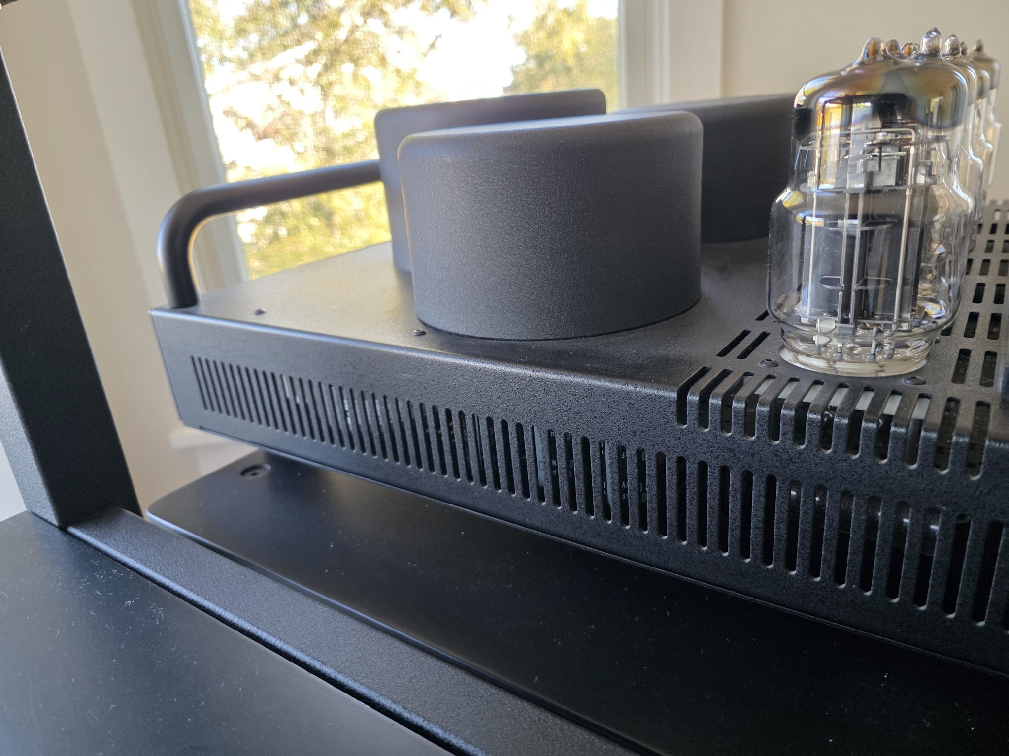 Balanced Audio Technology VK-60 se 6