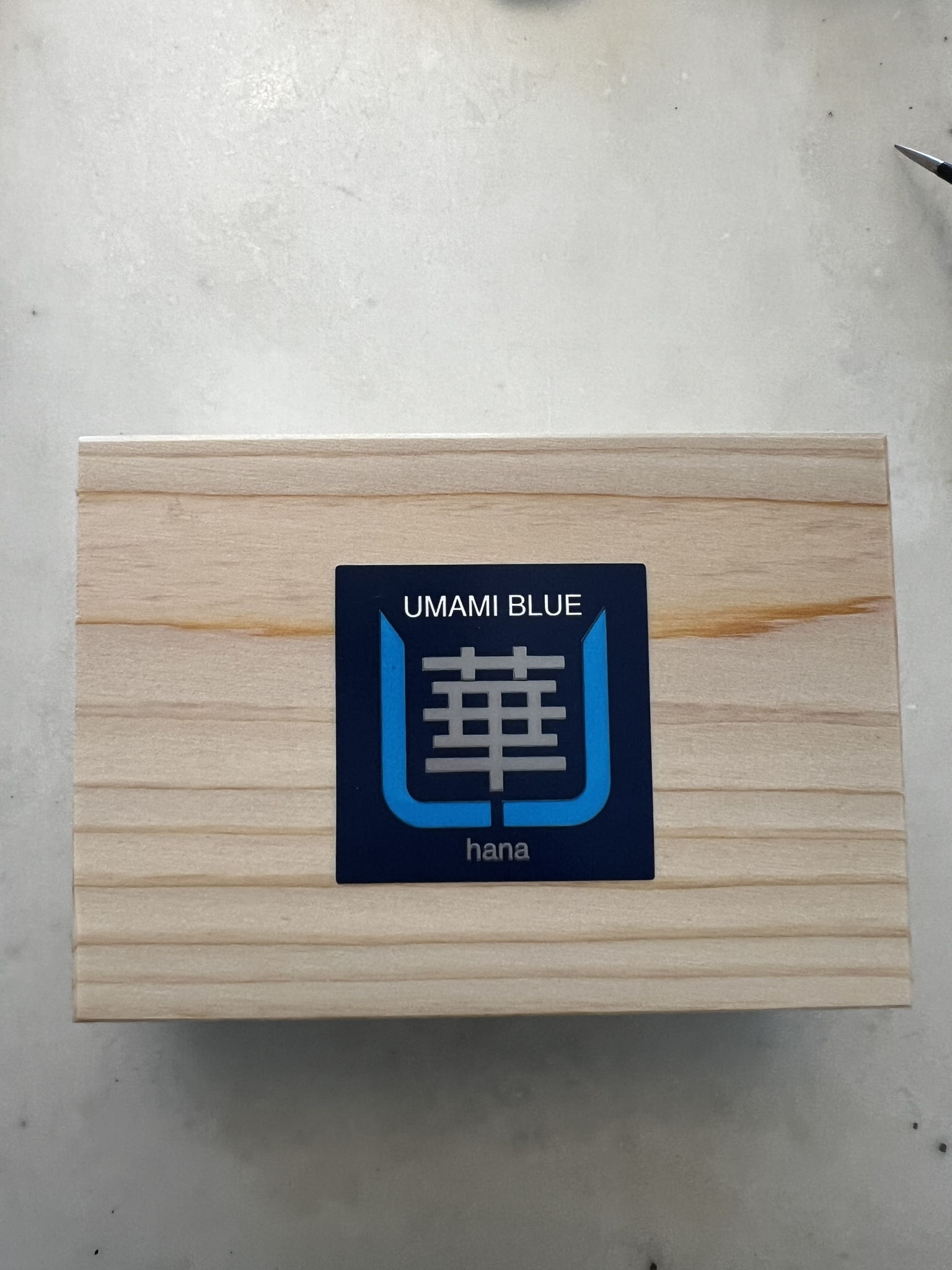 Hana umami blue 2