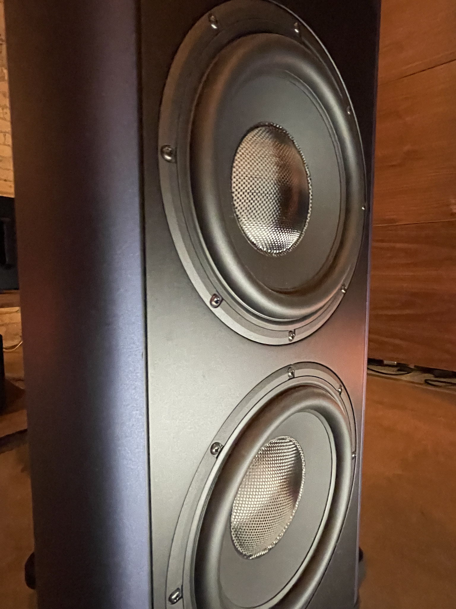 Magico  S5 mk2 4