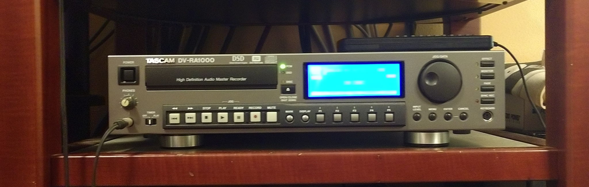 Tascam DV-RA1000 High definition digital audio recorder