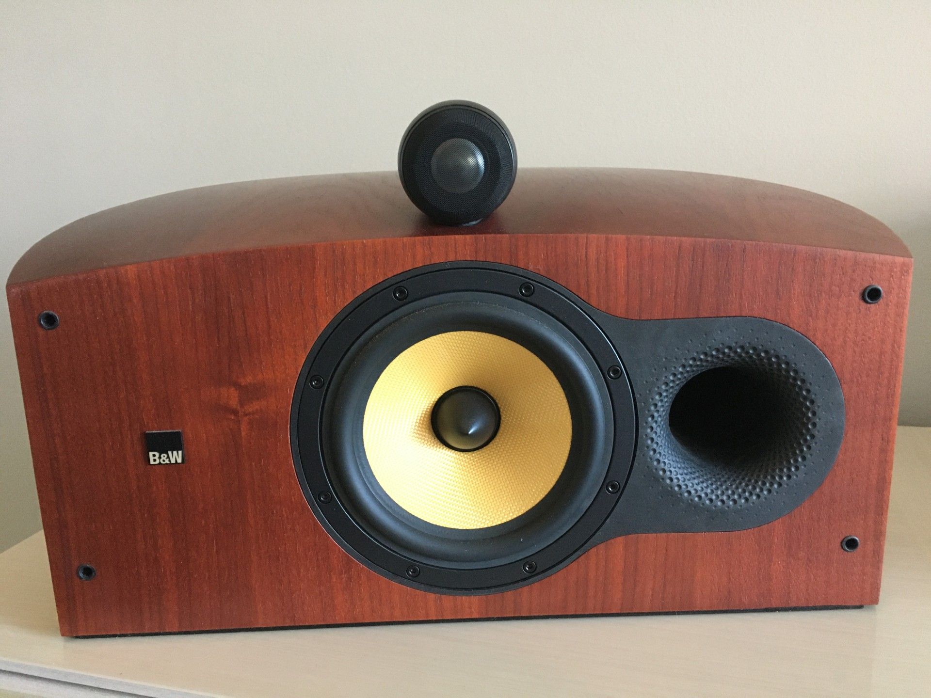 B&W (Bowers & Wilkins) HTM-4S 3