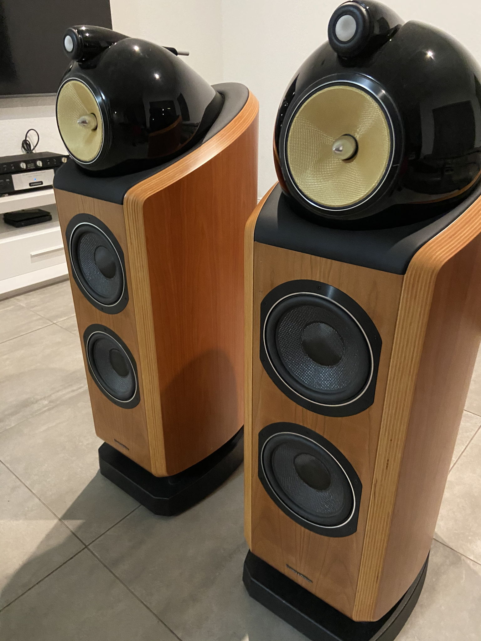 bowers and wilkins 802d2