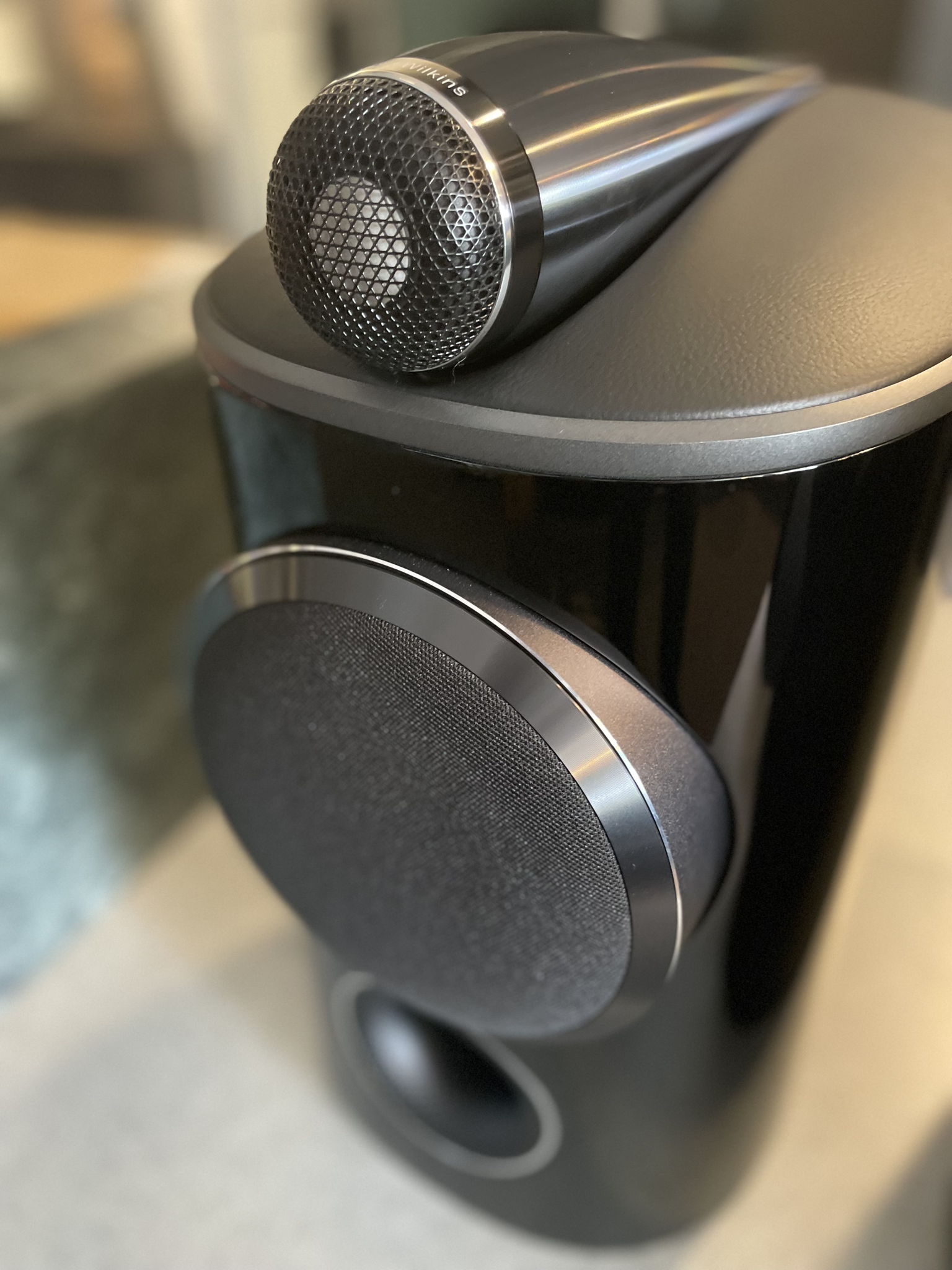 B&W (Bowers & Wilkins) 805 D4 -Gloss Black (Pair) **B S... 3