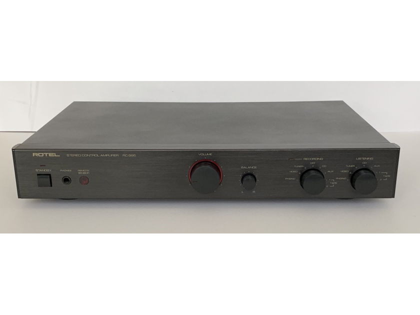 Rotel RC-995:  Cosmetically perfect, deep/wide soundstage w/ working remote.  Please read.