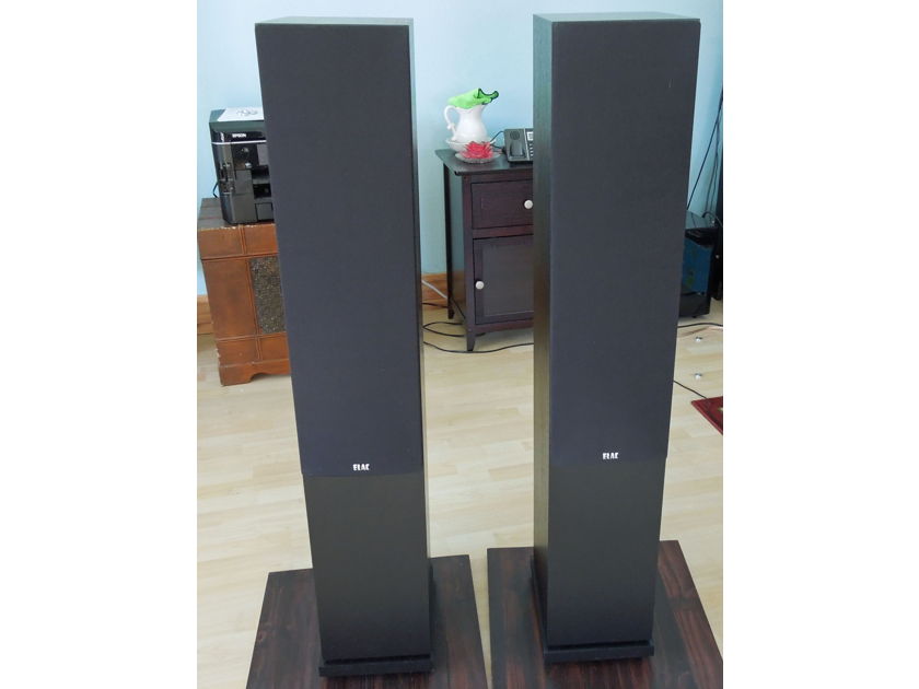 Elac Debut 2.0 F6.2BK Floor Standing Speakers
