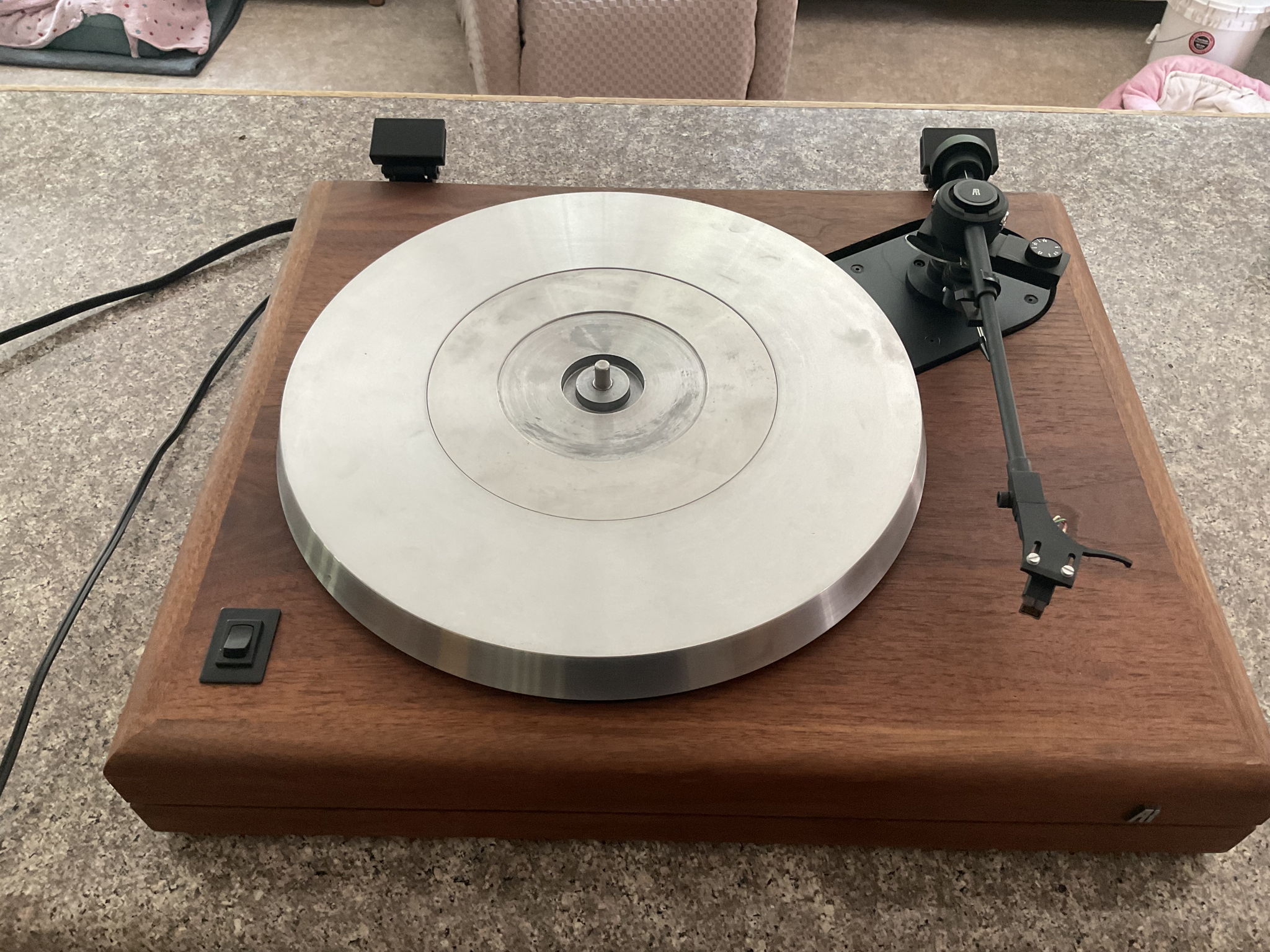 Acoustic Research The AR Turntable 7