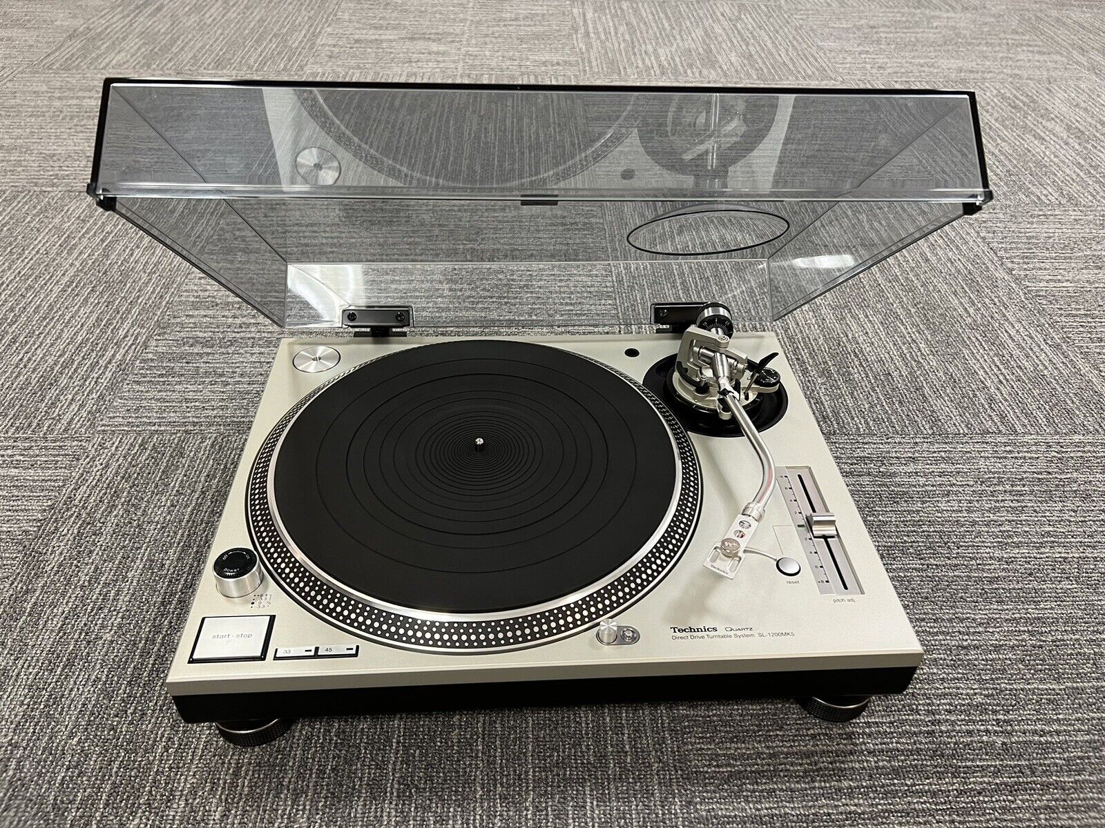 Technics SL-1200MK5 (テクニクス MK5) Technics SL1200 mk5