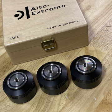 Alto-Extremo LSP-1 absorber feet from Germany