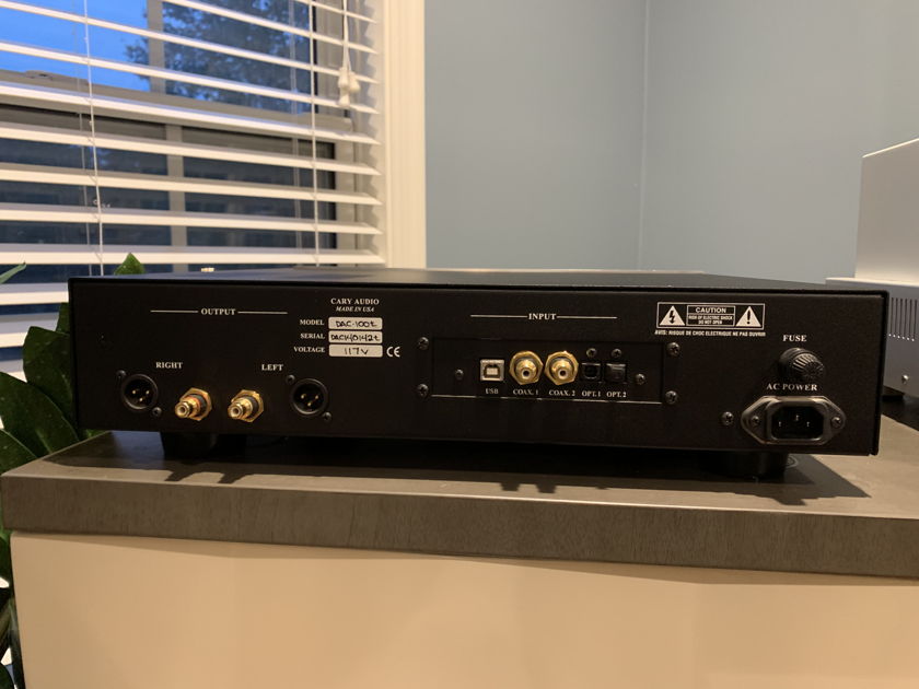 Cary Audio DAC-100t
