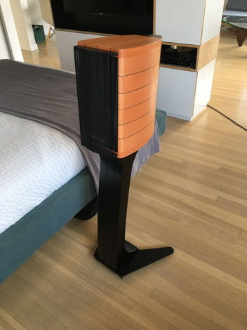 Sonus Faber Cremona Auditor M Maple with stands